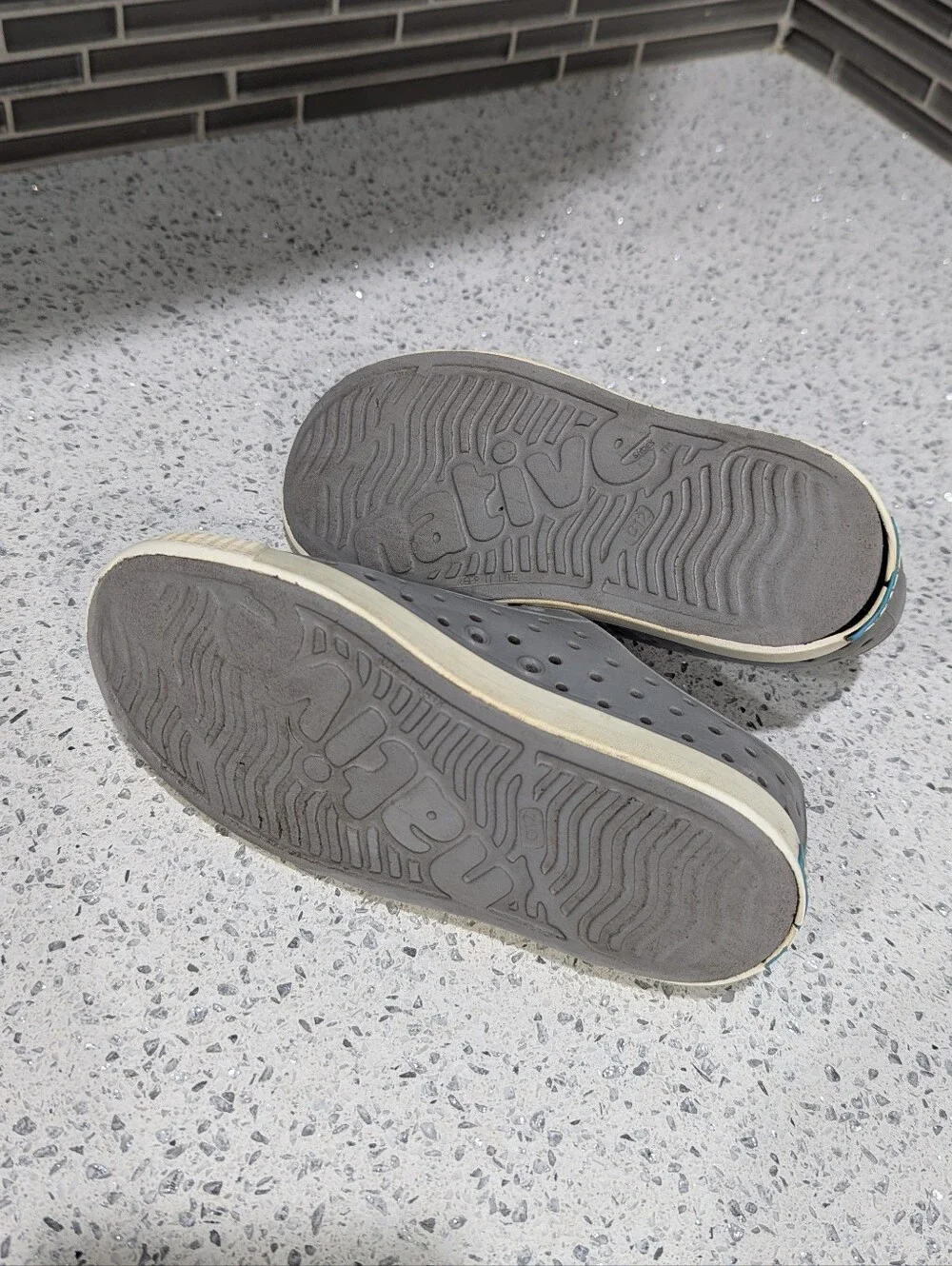 Native Kids Jefferson Slip On Shoes Sneaker Sandal Gray Boy Girl Size 12